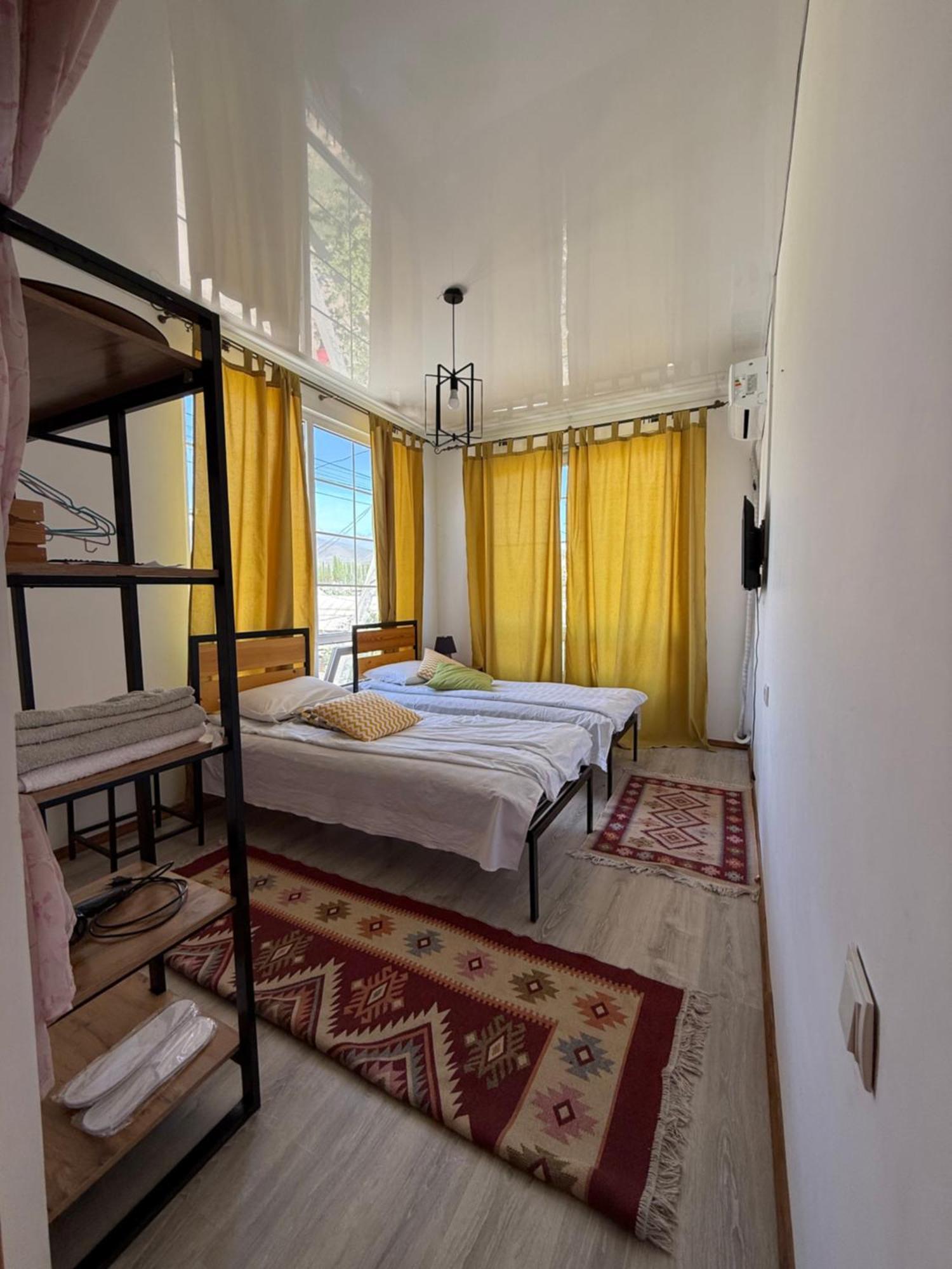 Family Guest House Cholpon-Ata Luaran gambar
